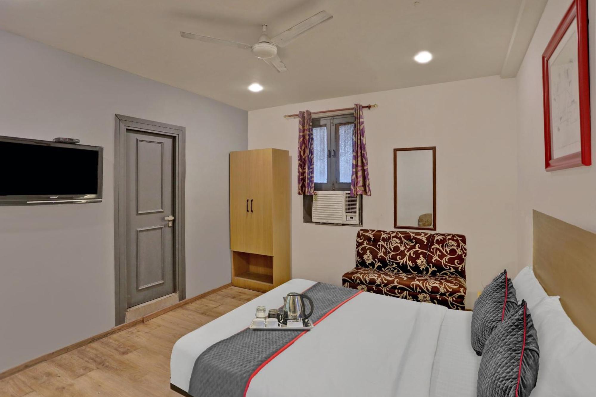 Townhouse Jp Grand Near Mayapuri Chowk Hotel New Delhi